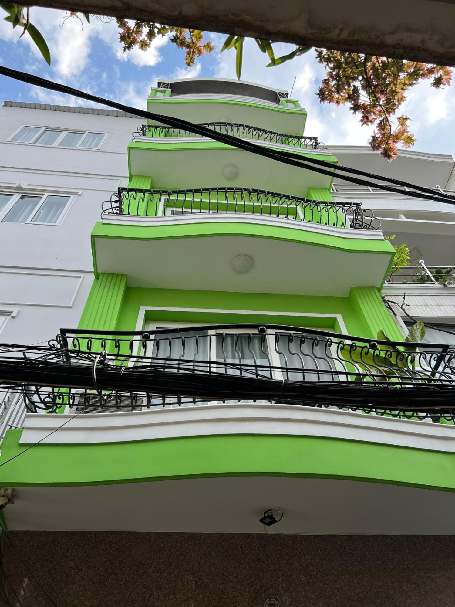 Tumy Saigon